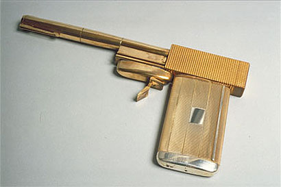 007 inside