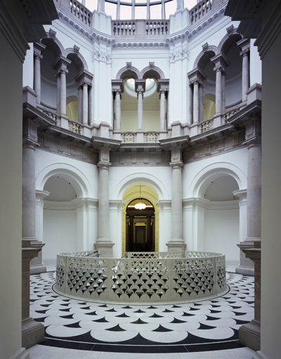 tate 400