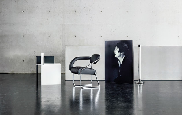 Non-conformist chair