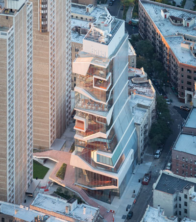 Vagelos Center: Diller Scofidio + Renfro's medical school in New York's Manhattan for Columbia University
