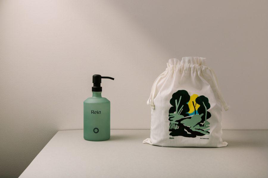 Reia and Charlotte Trounce hand wash