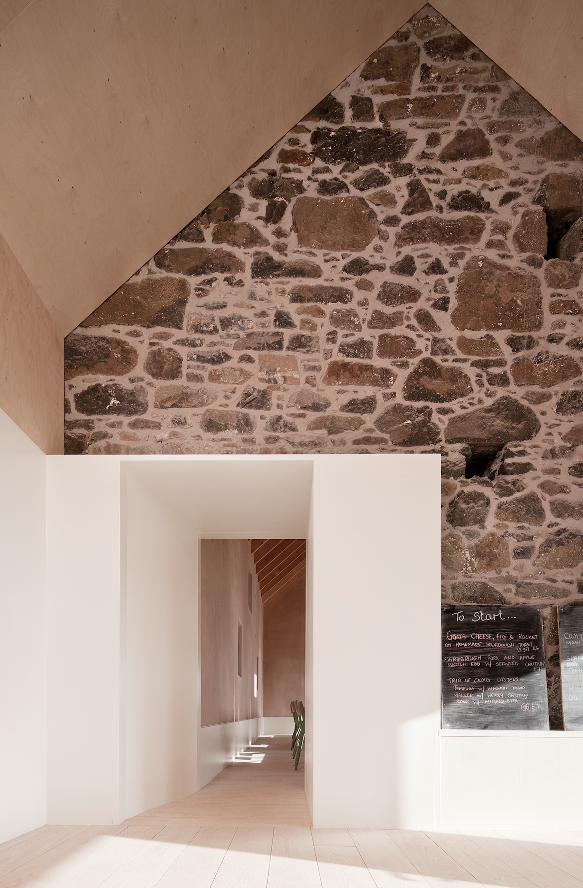 Croft 3 fardaa architecture restaurant Isle of Mull interior stone wall