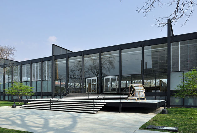 s r crown hall by mies van der rohe