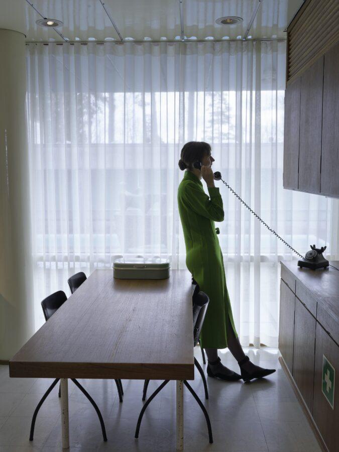 Photography Elina Brotherus Didrichsen Art Museum Telephone 2