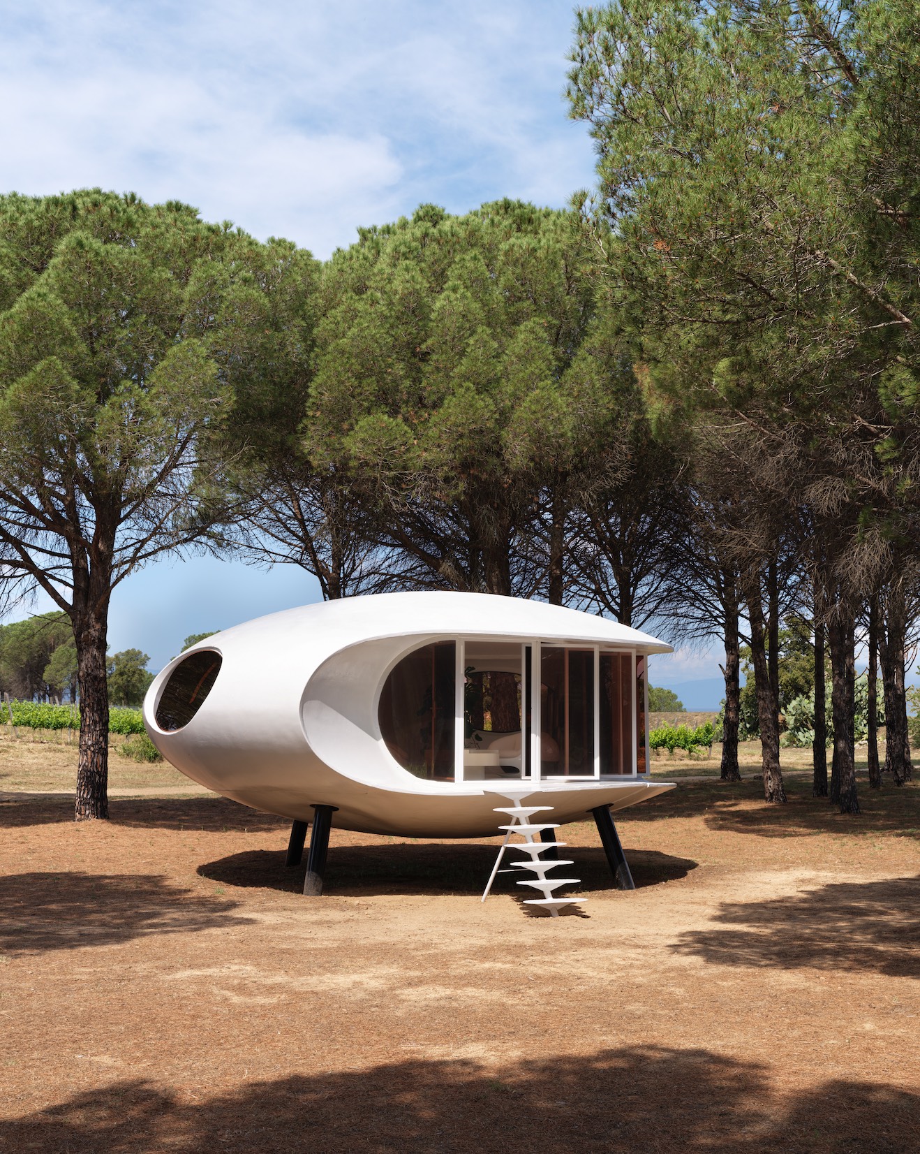 Clément Cividino Xasteros House 1960s fibreglass pod